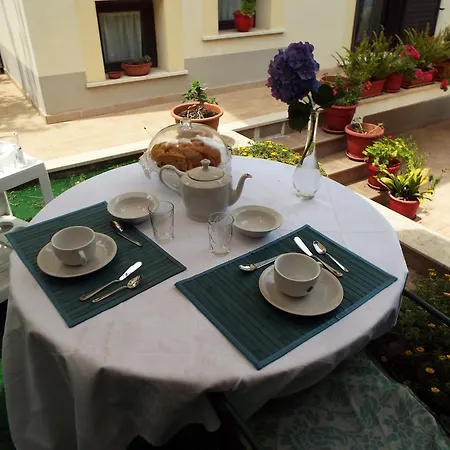 Bed & Breakfast Domus Tiberio *