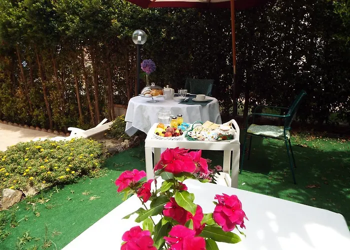 多莫斯蒂贝里奥住宿加早餐旅馆 *